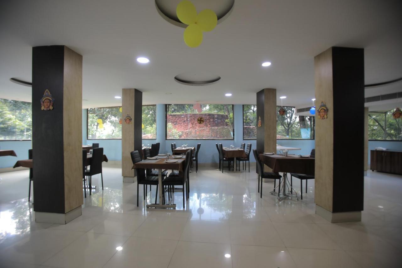 Solar Energy Park Otel Durgāpur Dış mekan fotoğraf